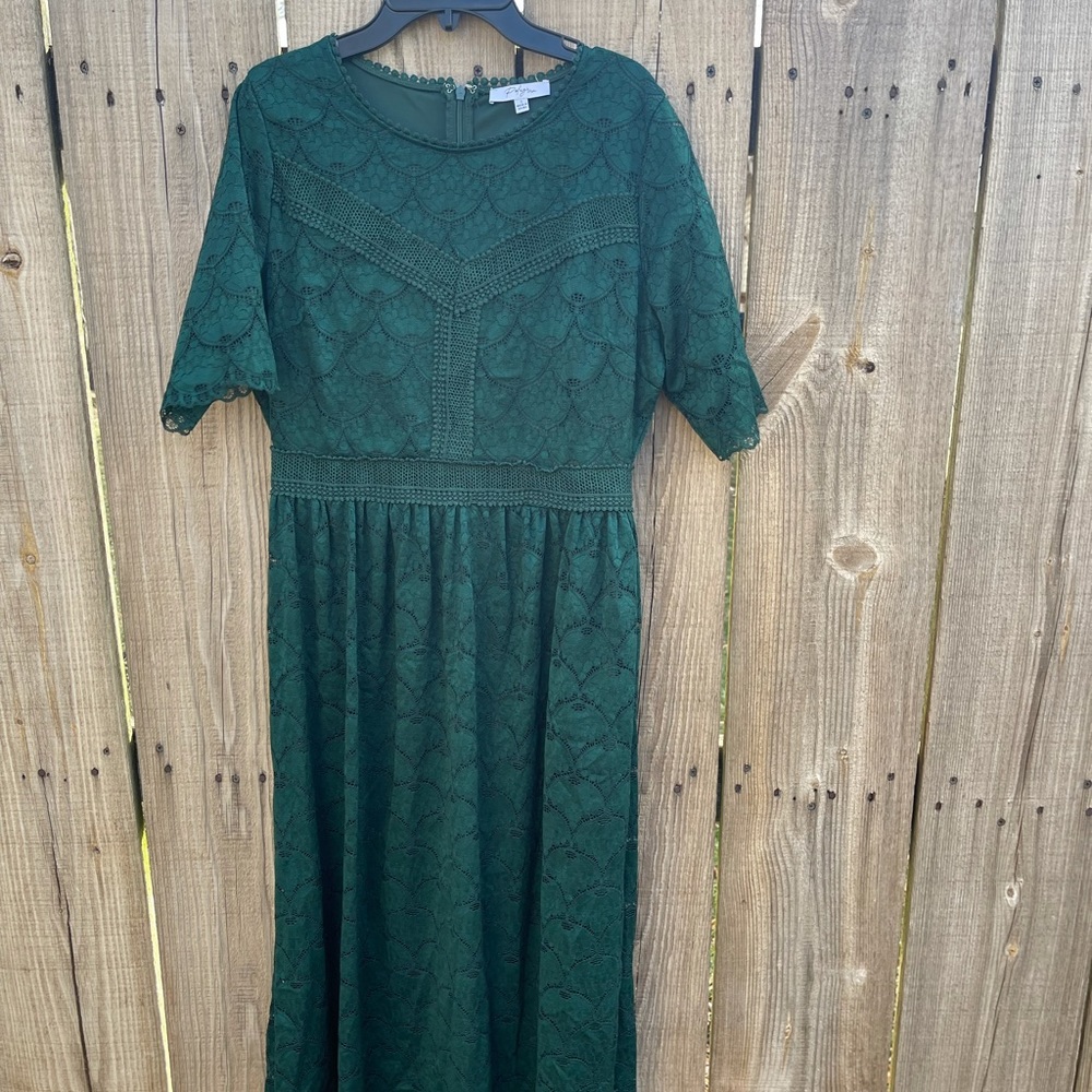 Lace emerald green modest dress